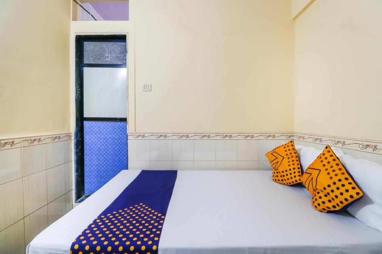 Spot On 66527 Pallavi Lodge Ulhāsnagar Екстериор снимка