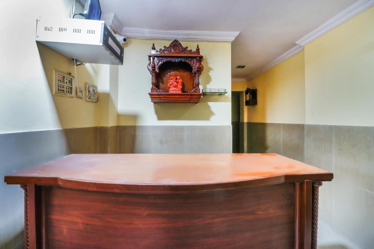 Spot On 66527 Pallavi Lodge Ulhāsnagar Екстериор снимка