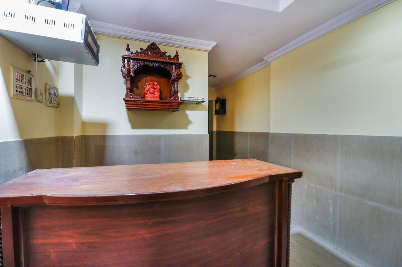 Spot On 66527 Pallavi Lodge Ulhāsnagar Екстериор снимка